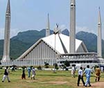 US Aid to Pakistan Tied to Action against Haqqanis